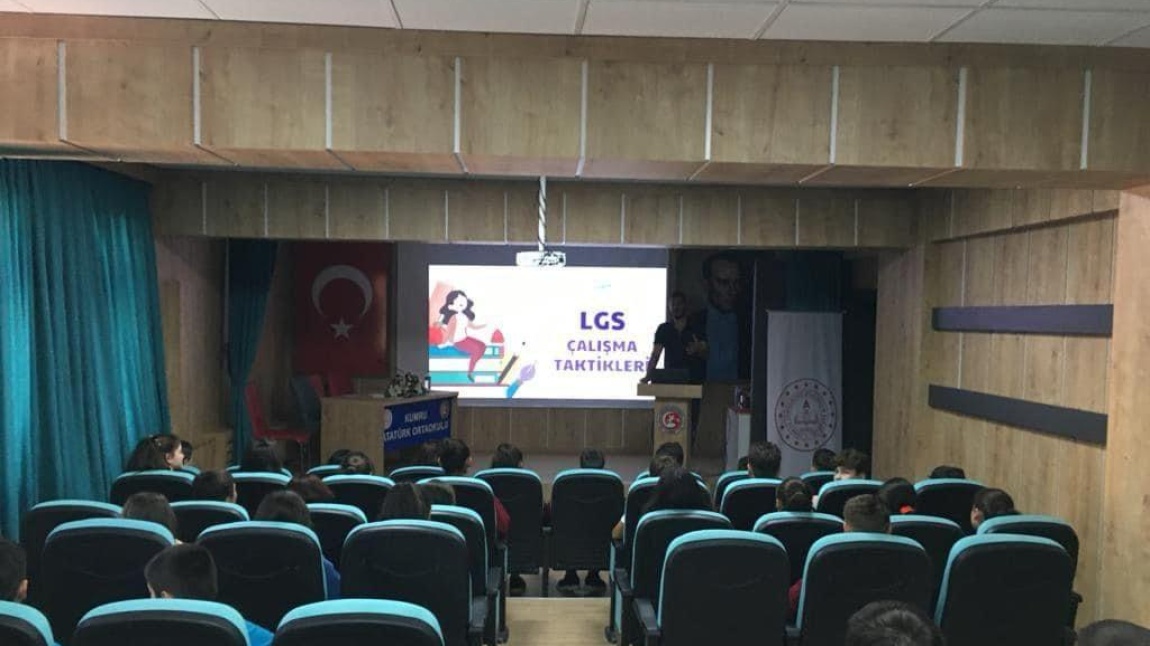 LGS semineri ve 5. sınıflara için düzenlenen akran zorbalığı semineri
